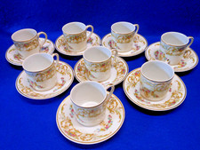 8Tasses a café et soucoupes