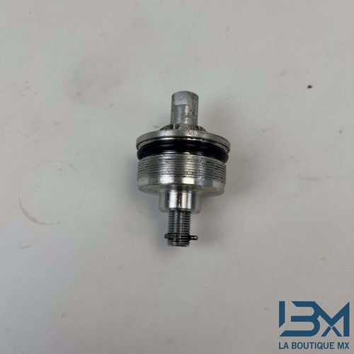 Bouchon fourche gauche 600 - de,