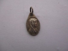 ANCIENNE MÉDAILLE RELIGIEUSE