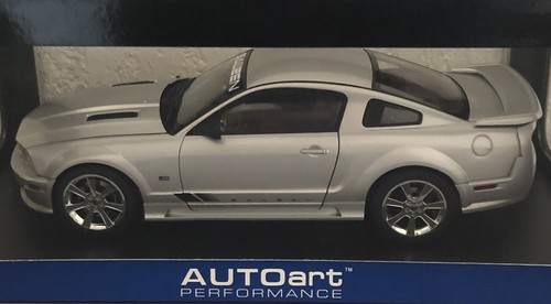 Autoart 2007 ford mustang - autoart,