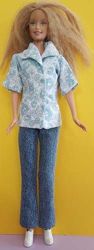 Barbie lot vêtements - lot, poupée