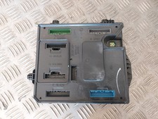 Boitier BCM - RENAULT SCENIC III (3) 1.6L DCI 130CV - Référence : 284B18853R