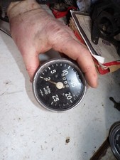 compte tours vdo neuf 2500