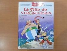 BD - ASTÉRIX  LA FILLE
