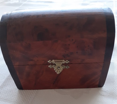 Petit coffret bois - ,