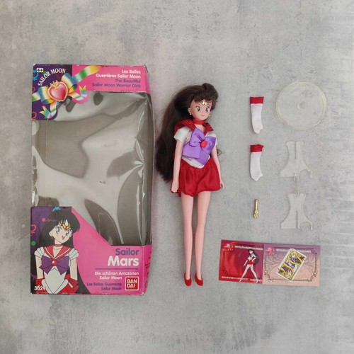 Poupee les belles - belles, guerrieres