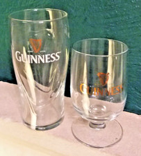 2 verres a bière guinness