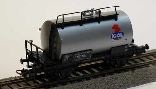 Piko wagon citerne - citerne, essieux