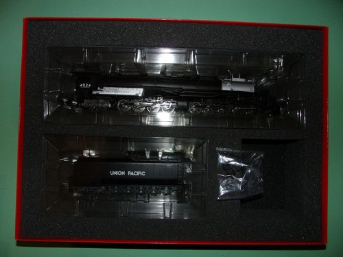 Rivarossi locomotive vapeur - locomotive,