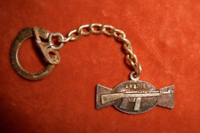 Porte-clés Keyring (28 mm long ) Jolie CARBINE Made in Hong Kong CARABINE jouet