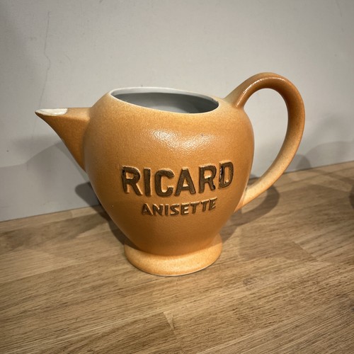 Pichet rond carafe - pichet,