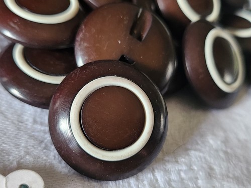 Lot boutons vintage marron - vintage,