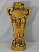 ANCIEN VASE PLATRE SCULPTE