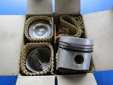 3 Pistons Powermax pour: Ford: Cortina 1600 et Capri 1600 68- 70