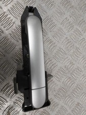 Poignee porte arriere droit