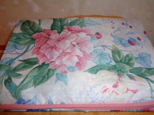Nappe ovale neuve polyester - nappe,
