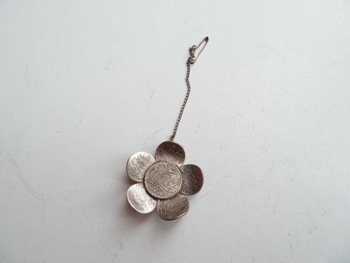 Belle broche berbère ancienne