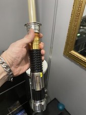 Obi-wan Kenobi Force FX Lightsaber Collectible Master Replica 2006
