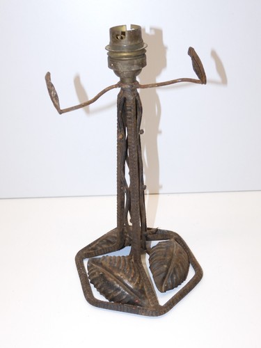 Joli pied lampe fer - pied,