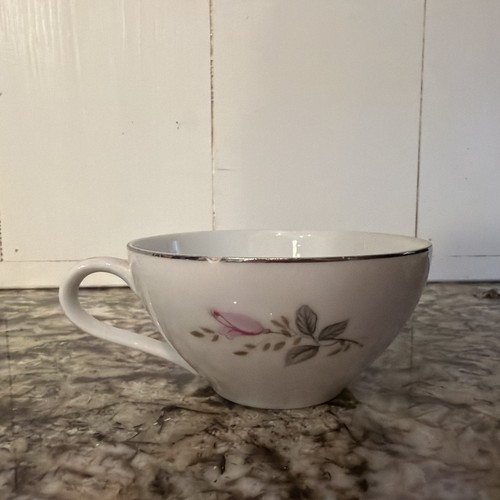 Cast lecourt rose glow - lecourt, coffee