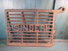 GRILLE PEDALE PUBLICITE SINGER machine à coudre USINE ATELIER industriel lampe 