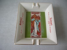 Ancien grand cendrier vide