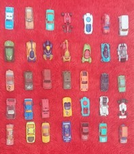 Lot de 35 véhicules