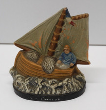 *ANCIEN PETIT SOUVENIR BORD DE MER TERRE CUITE LE CANET? MARIN BATEAU VITRINE  D