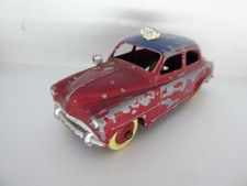 VRAIE SIMCA 9 ARONDE TAXI