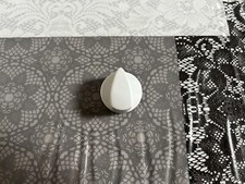 Bouton blanc d'origine pour cuisinière Indesit.
