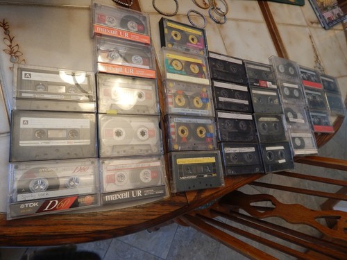 Mixed lot used - lot, audio