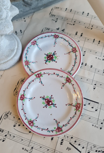 Ancienne dinette assiettes - 2,
