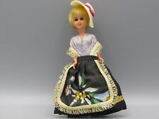 Poupée régionale 12 cm