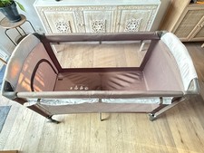 Lit parapluie Aubert concept