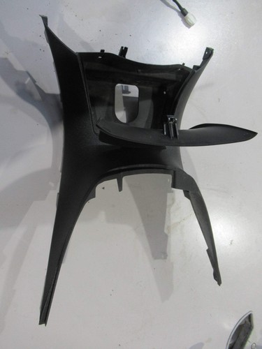 Plastique central piaggio - plastique,