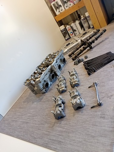 Culasse complète moteur - complète,