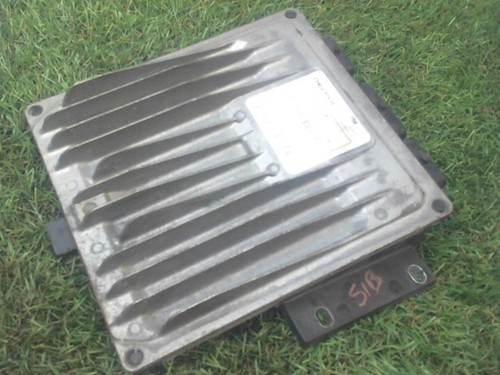 Calculateur moteur renault - moteur,