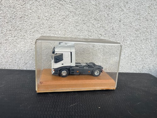 Miniature camion tracteur