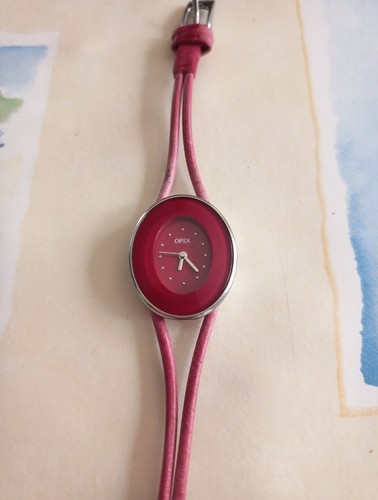 Montre quartz - a,
