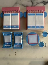 LOT LIT TABLE CHAISE POUR