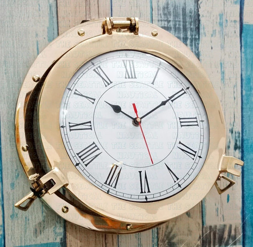 Horloge murale hublot - , en