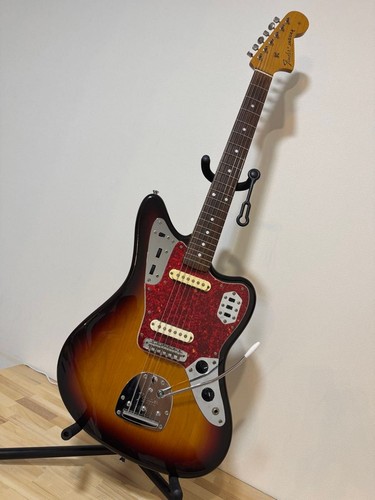 Guitare populaire fender japan - guitare,