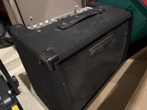 Behringer ultratone k1800fx - ultratone,