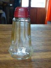 Ancienne Saupoudreuse à Sucre