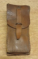 Ancienne pochette militaire en cuir pour l'entretien du MAS 36 / MAS 49-56