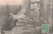 CPA ASIE COCHINCHINE FUMEUR