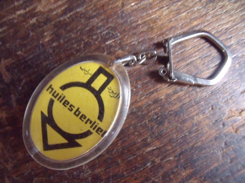 Rare porte clés - rare, porte-clÉs