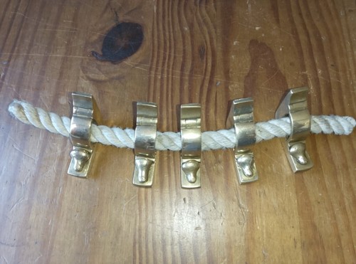 Supports passage cordage - supports, en