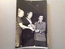 EDDY MERCKX, GILBERT BECAUD, CLAUDE BESSY   - PHOTO DE PRESSE ORIGINALE  18x13cm