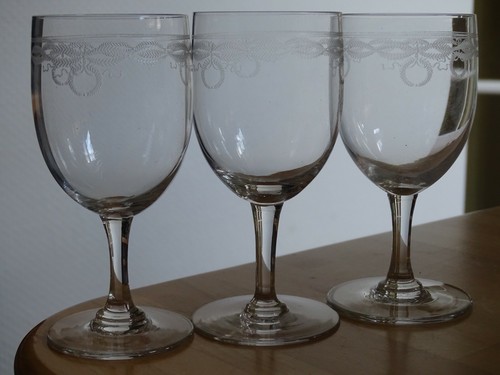 Baccarat ancien verre a - 1,